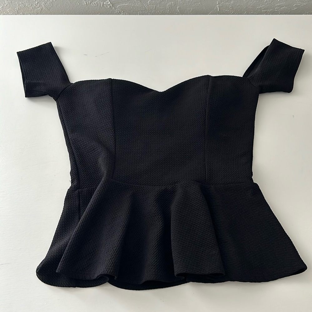 Black floral lace & bow sweetheart padded off shoulder baby doll ruffle top